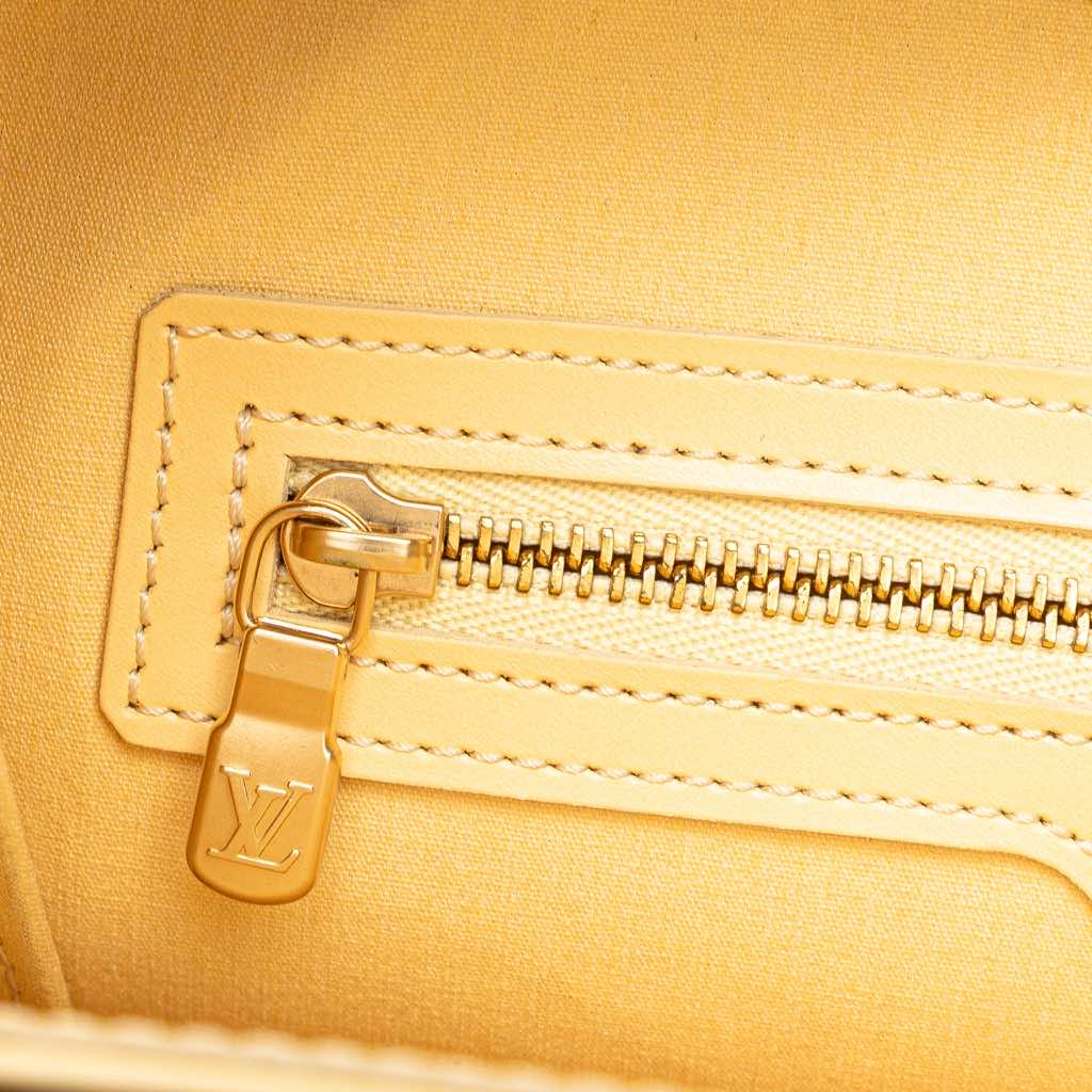 Louis Vuitton Epi Saint Tropez - Detail 2