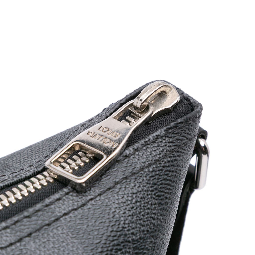 Louis Vuitton Damier Graphite Mick MM - Image 10