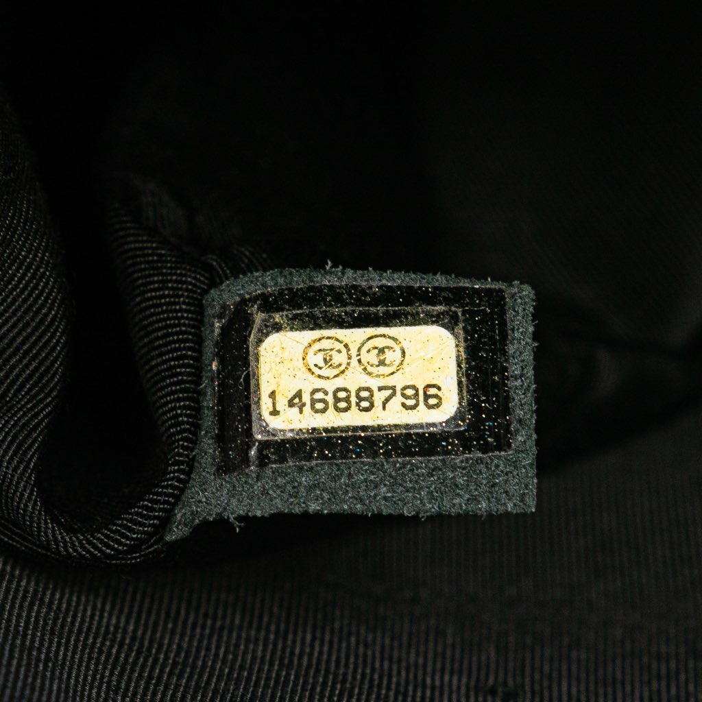 Chanel Jumbo Chevron Lambskin Leo Lion Flap - Detail 1