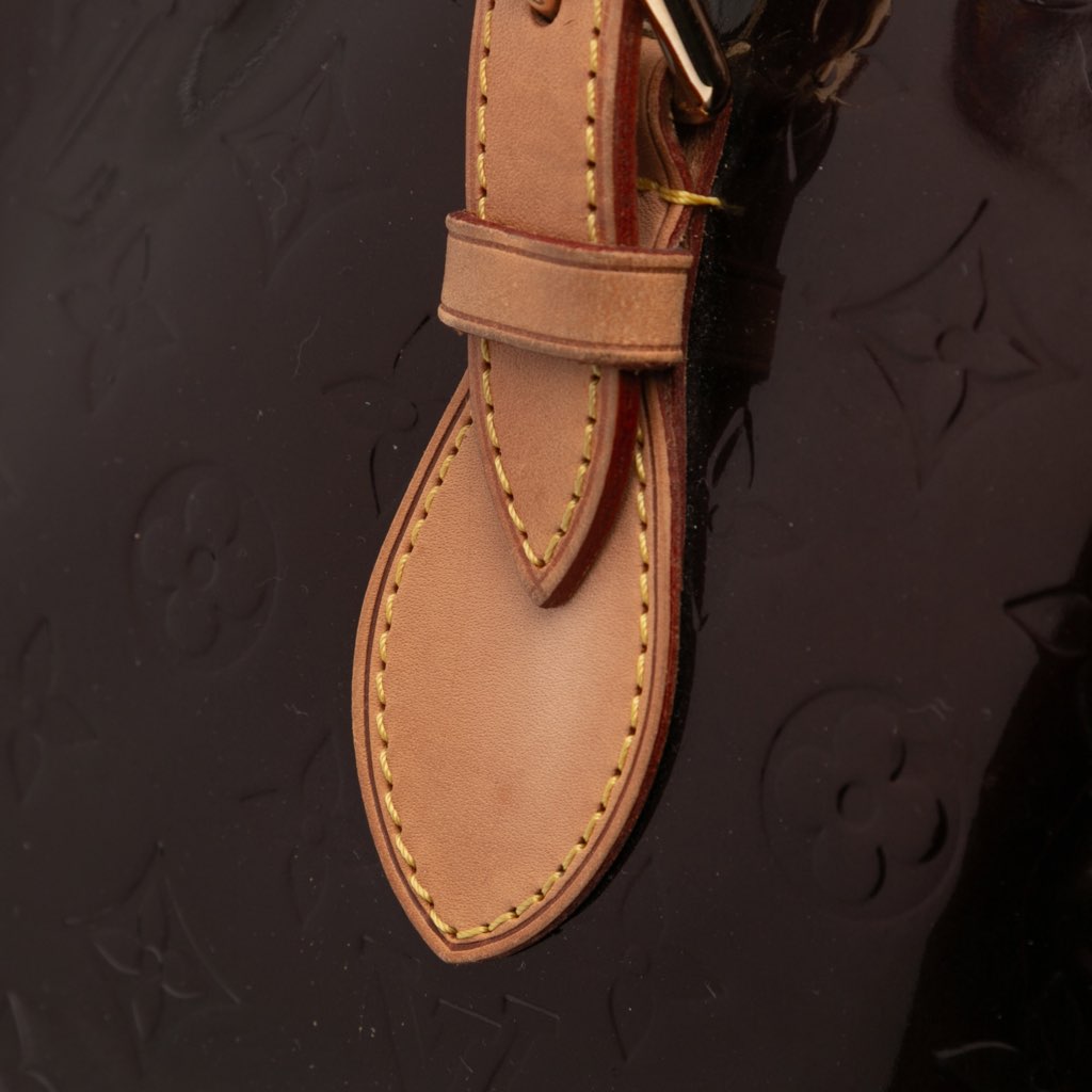 Louis Vuitton Monogram Vernis Brentwood - Image 10