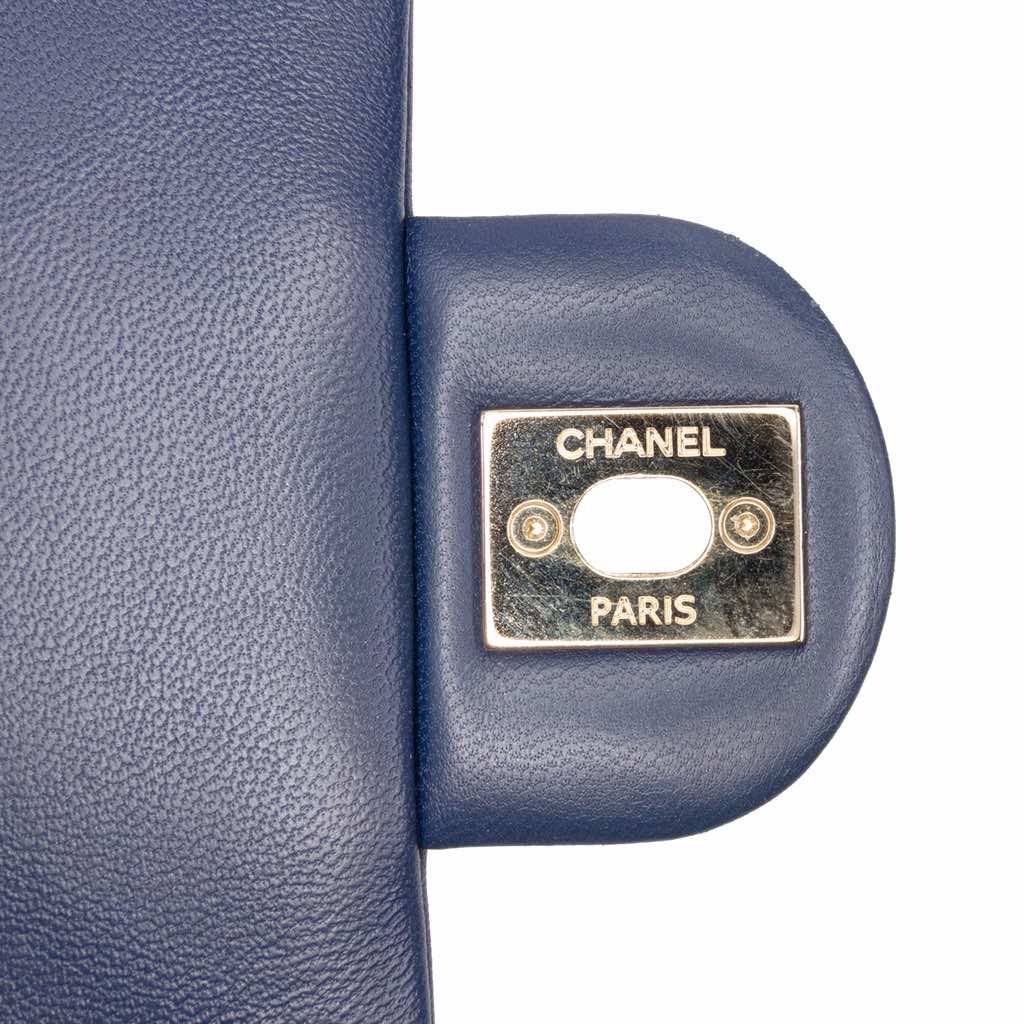 Chanel Small Lambskin Elegant Chain Single Flap - Detail 2