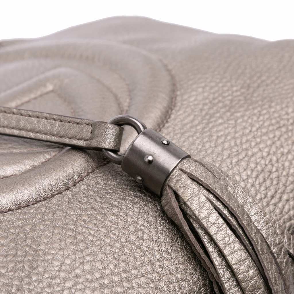 Gucci Medium Leather Soho Chain Tote - Image 11