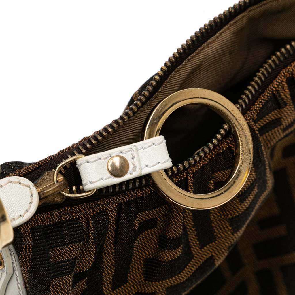 Fendi Zucca Canvas Shoulder Bag - Detail 2