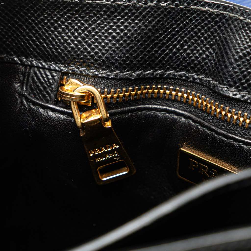 Prada Bicolor Saffiano Cuir Flap Crossbody - Image 10