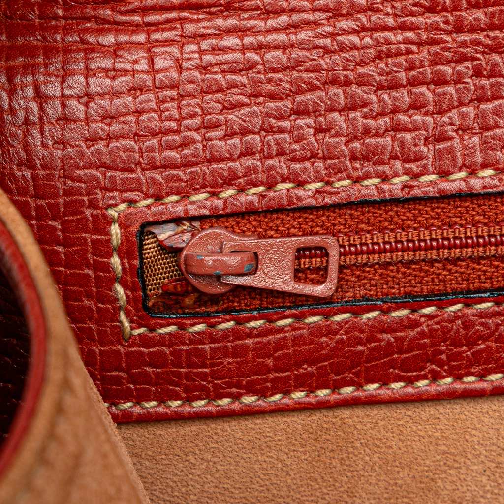 Loewe Textured Leather Barcelona Handbag - Detail 2