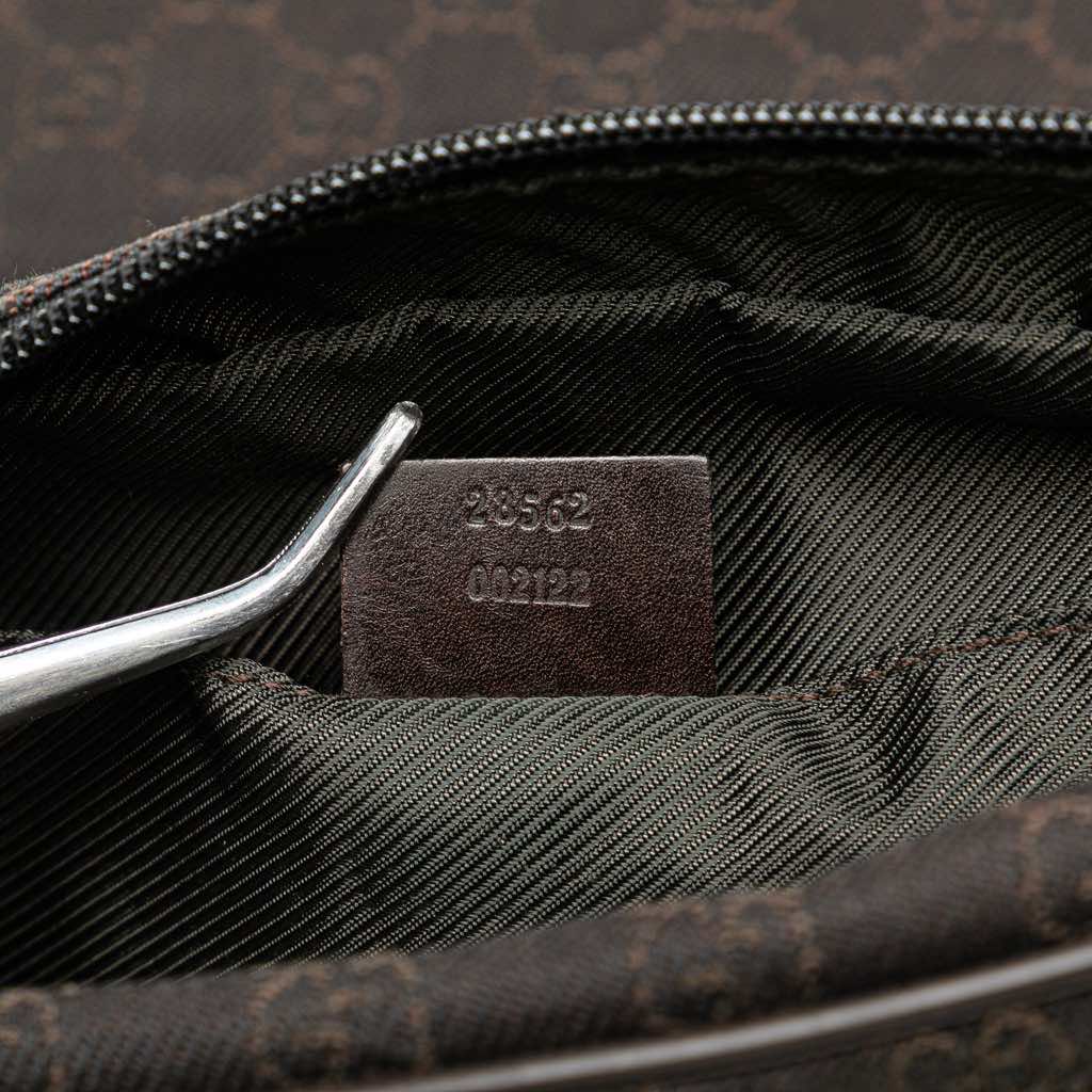Gucci GG Canvas Crossbody - Detail 1