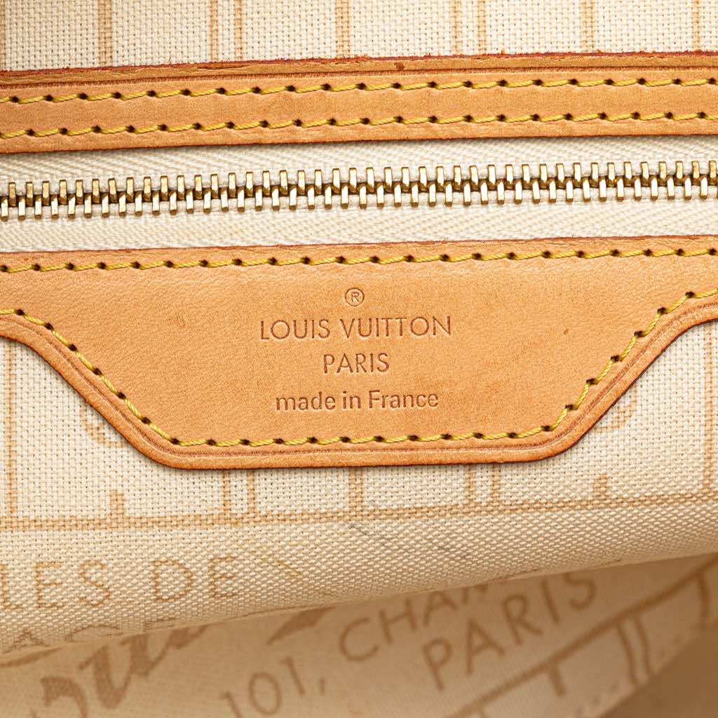 Louis Vuitton Damier Azur Neverfull PM - Side view