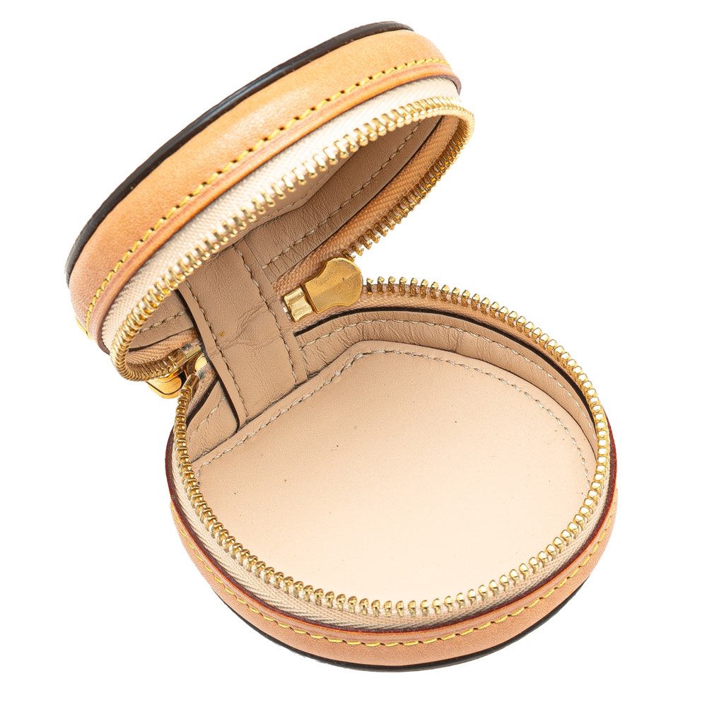 Louis Vuitton Monogram Horizon Wireless Earphones Case - Image 6