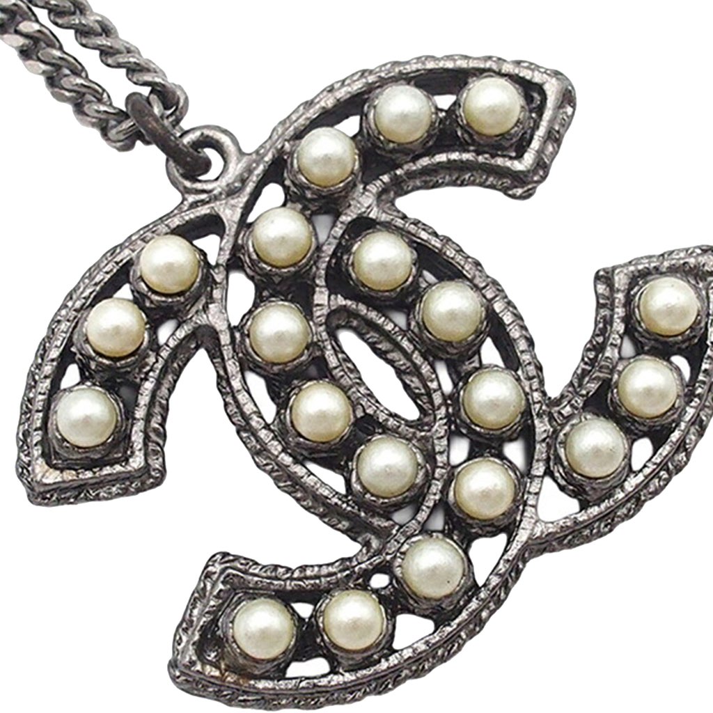 Chanel CC Silver Plated Faux Pearl Pendant Necklace - 3