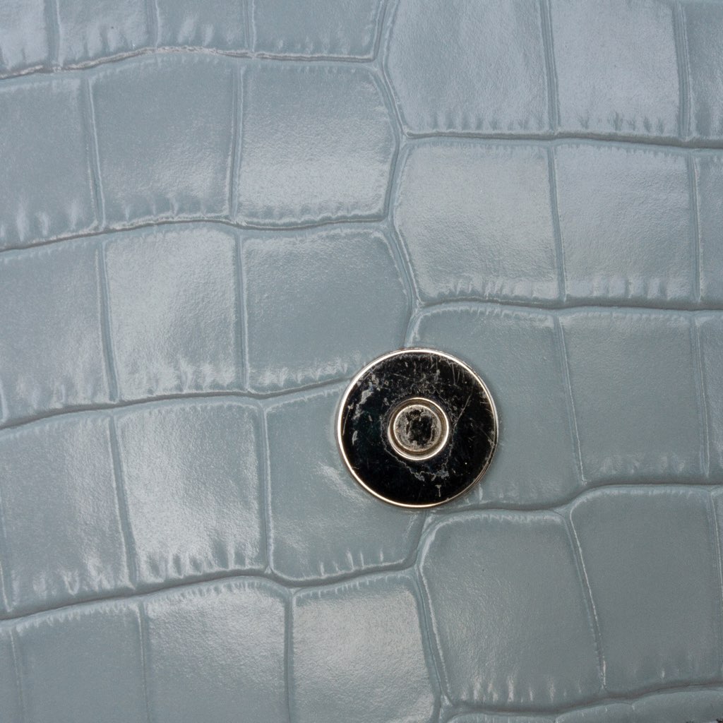 Alexander Mcqueen Croc Embossed Calfskin Skull Knuckle Duster Crossbody - Detail 2