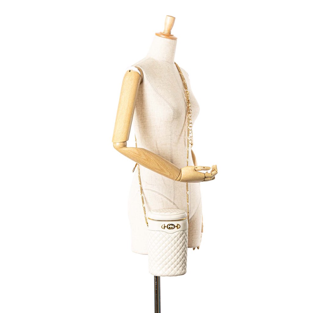 Gucci Calfskin Trapuntata Zumi Convertible Bag - Image 14