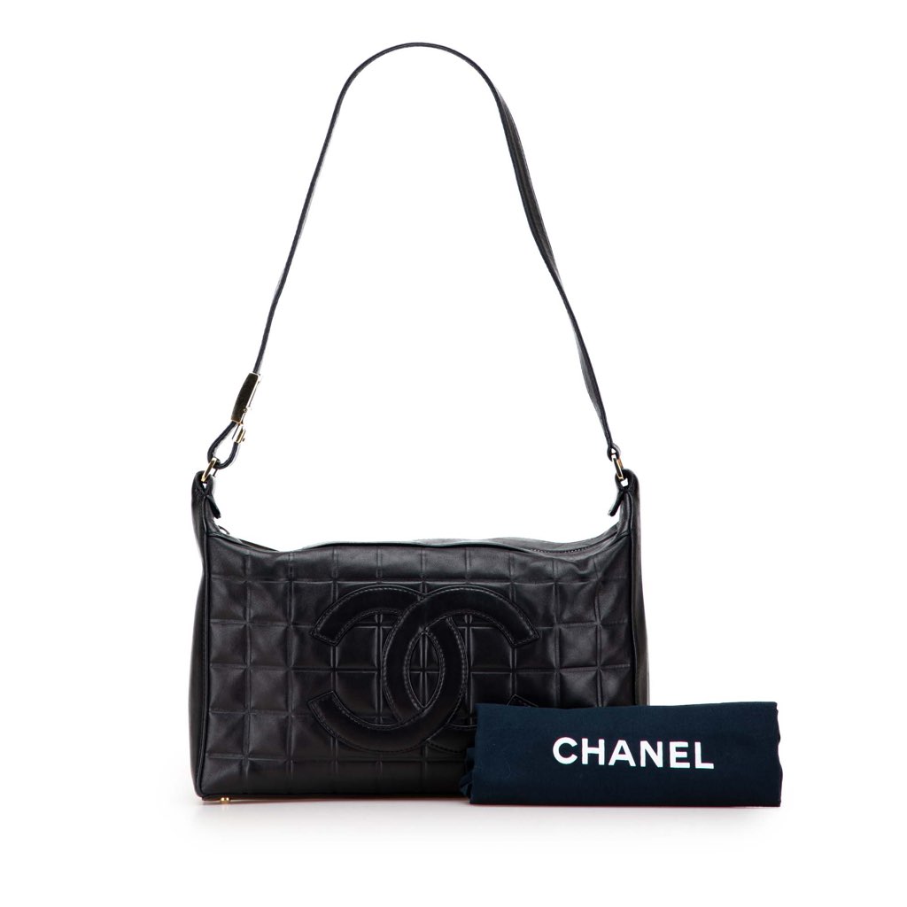 Chanel Medium Lambskin Chocolate Bar Shoulder Bag - Image 13