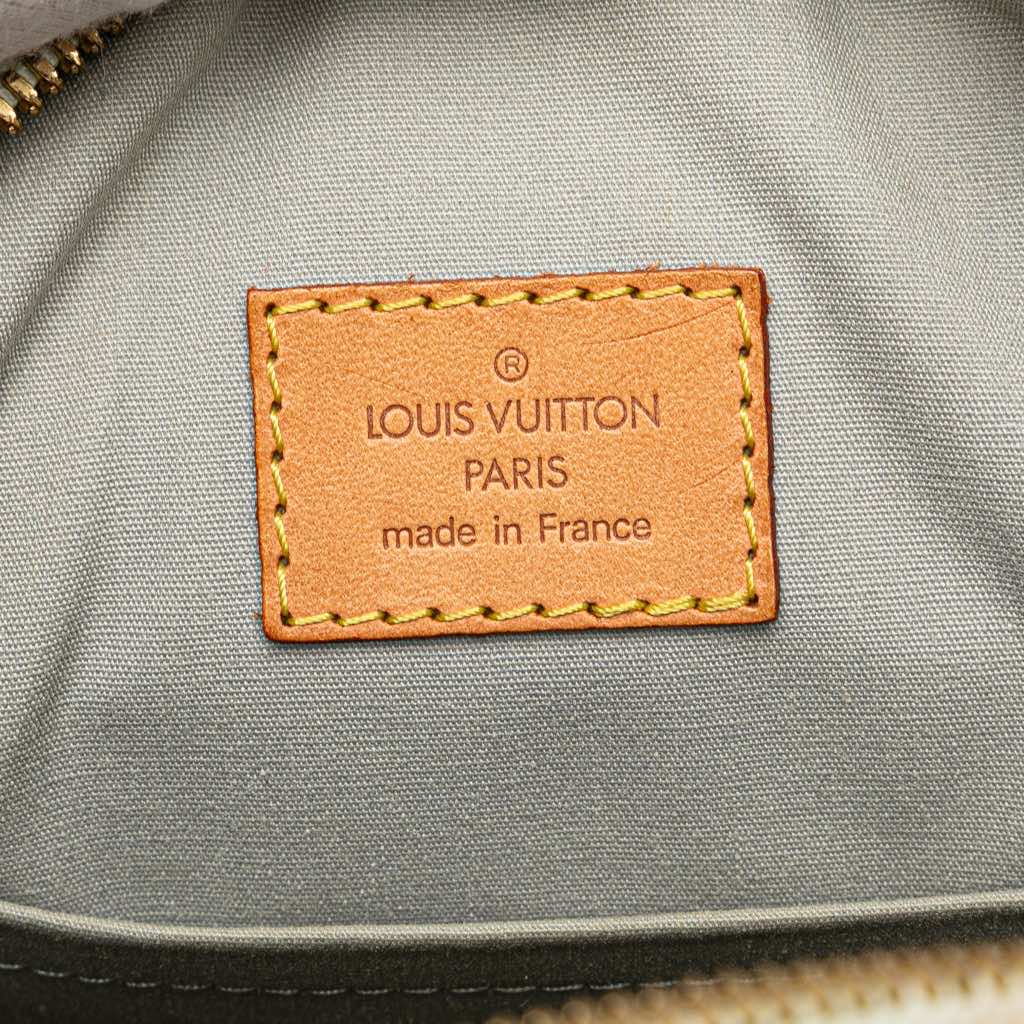 Louis Vuitton Monogram Vernis Summit Drive - Side view