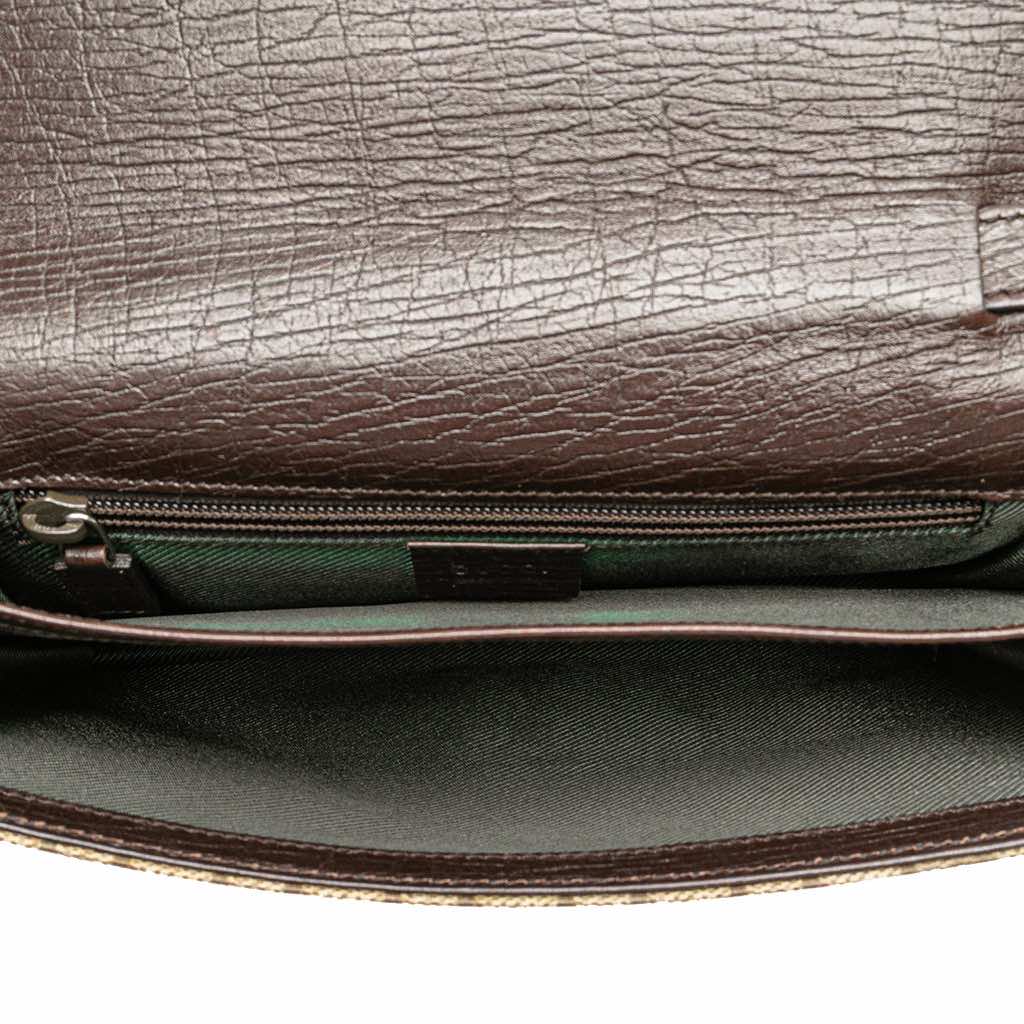 Gucci GG Supreme Clutch - 4