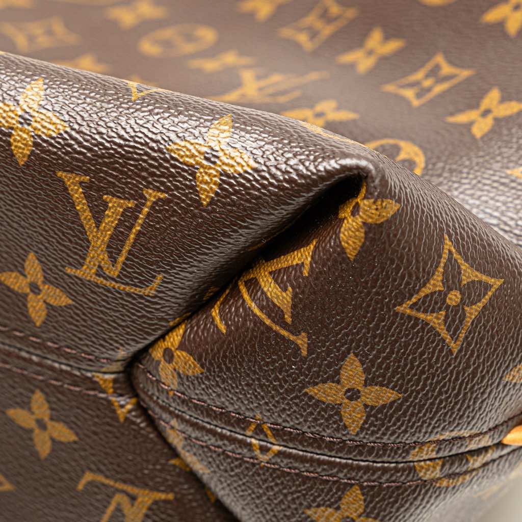 Louis Vuitton Monogram Sully MM - Image 10