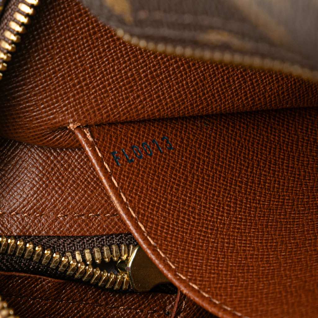 Louis Vuitton Monogram Cite MM - Side view