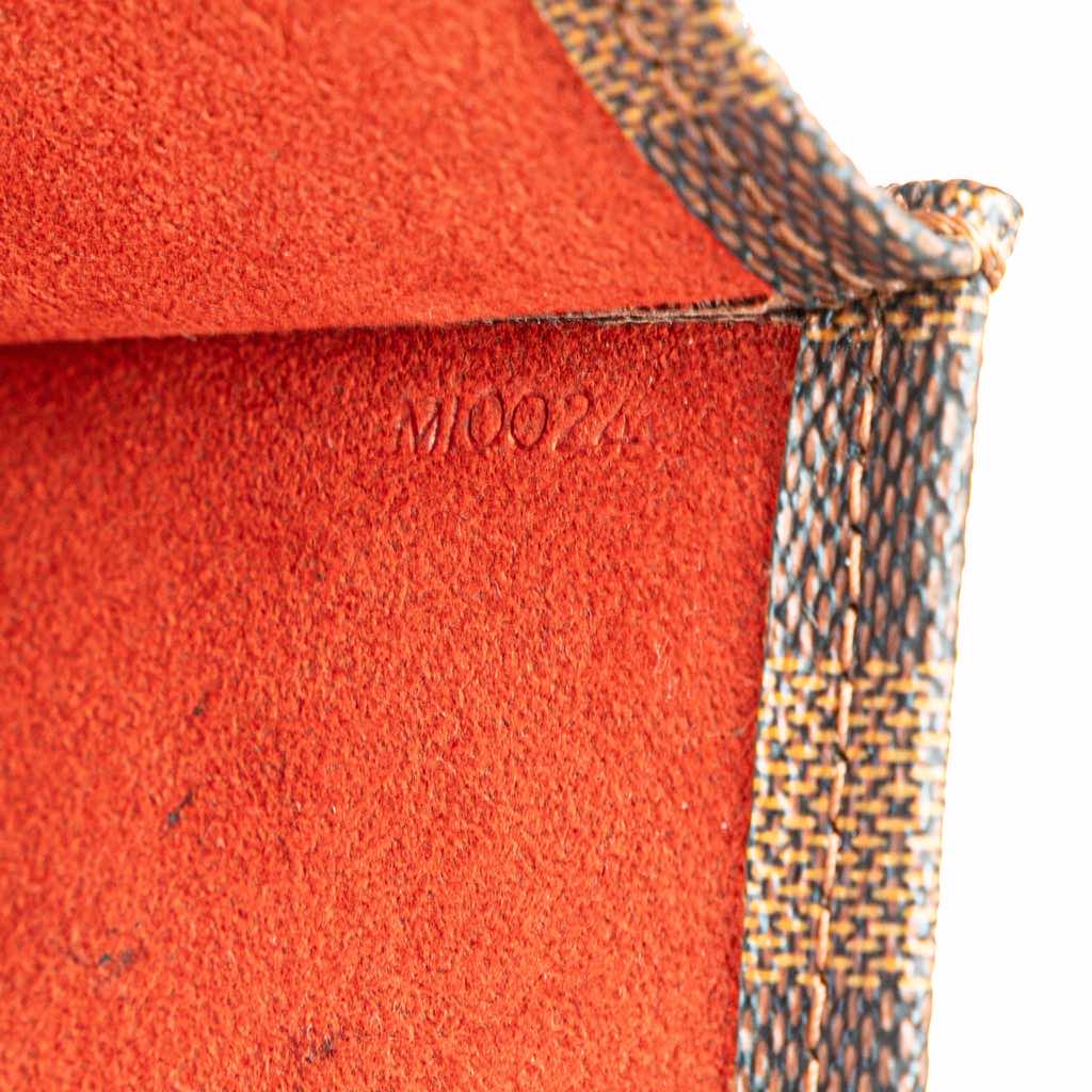 Louis Vuitton Damier Ebene Sac Plat - Detail 1