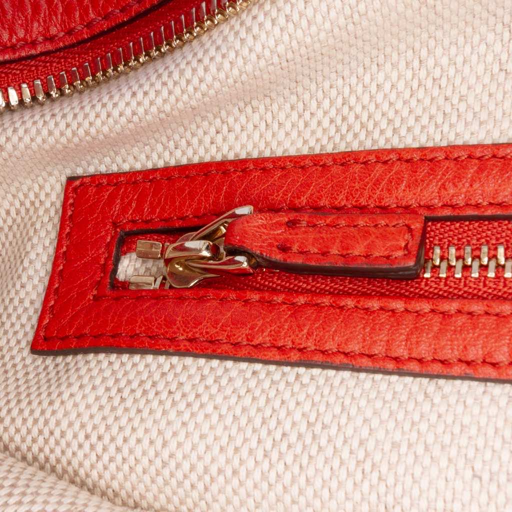 Gucci Medium Leather Soho Shoulder Bag - Detail 1