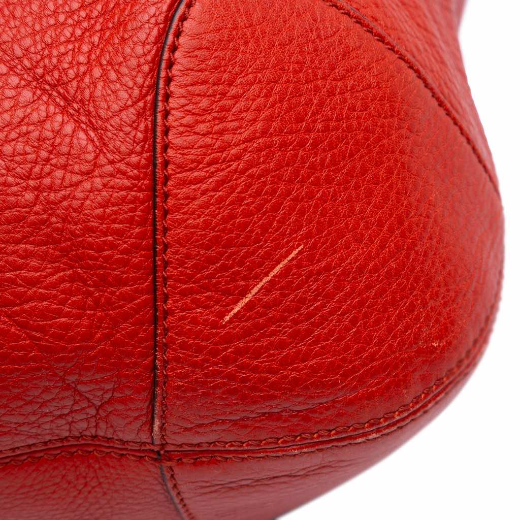 Gucci Medium Leather Soho Shoulder Bag - Image 11