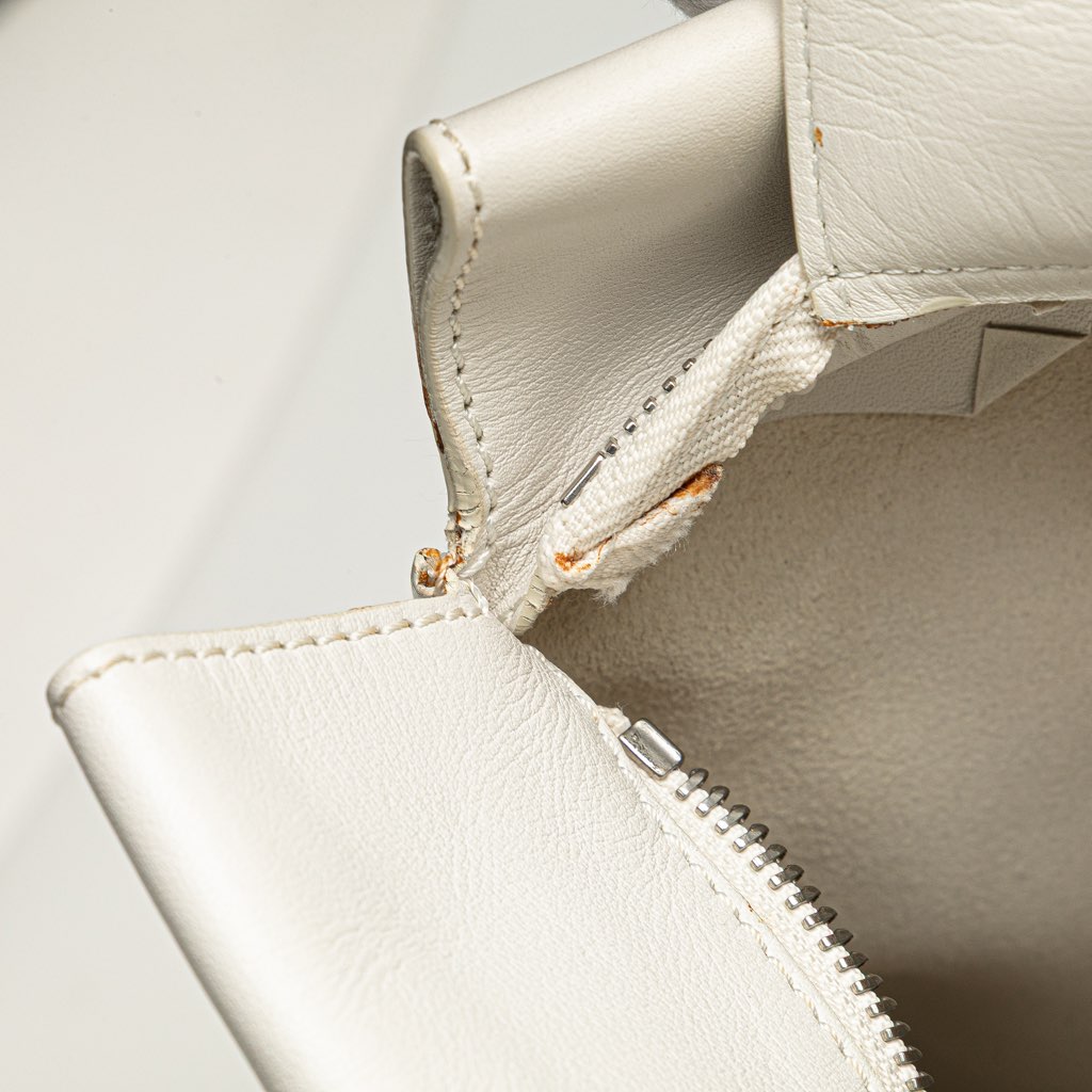 Loewe Anagram Leather Shopper Tote - Detail 2