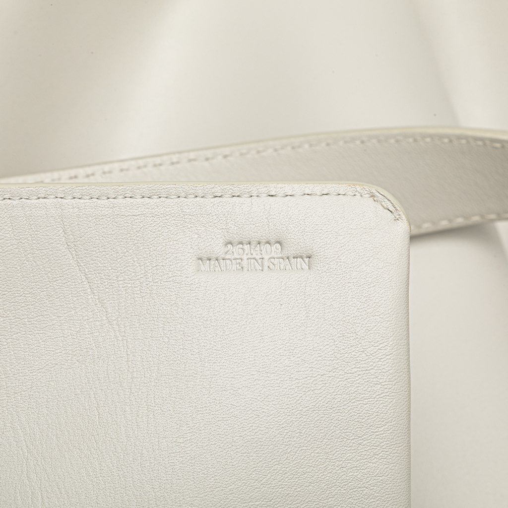 Loewe Anagram Leather Shopper Tote - Image 10
