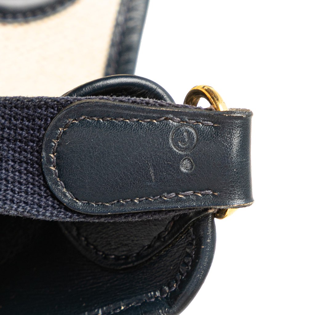 Hermès Toile H and Barenia Vespa PM - Detail 1