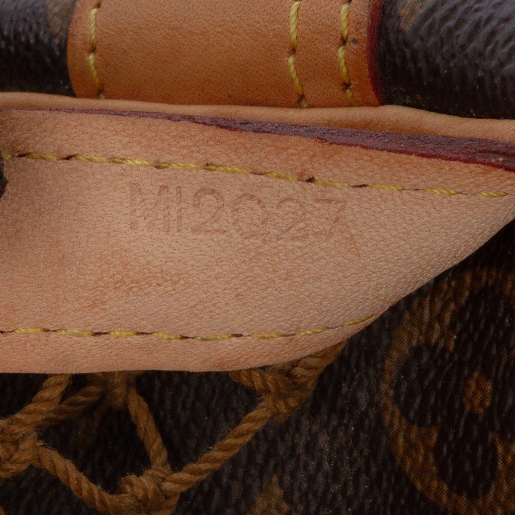 Louis Vuitton Monogram Congo PM - Detail 1