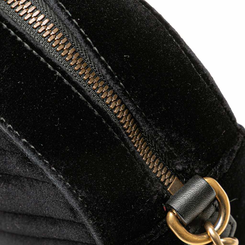 Gucci Small GG Marmont Matelasse Velvet Crossbody - Image 10