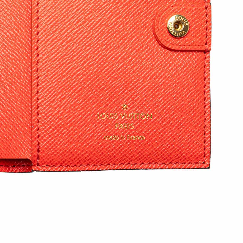 Louis Vuitton Monogram Lisa Small Wallet - Detail 1