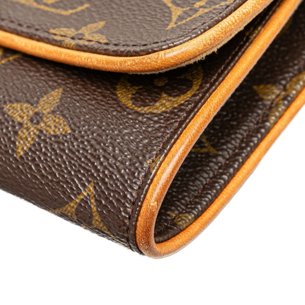 Louis Vuitton Monogram Pochette Twin PM - Detail 2