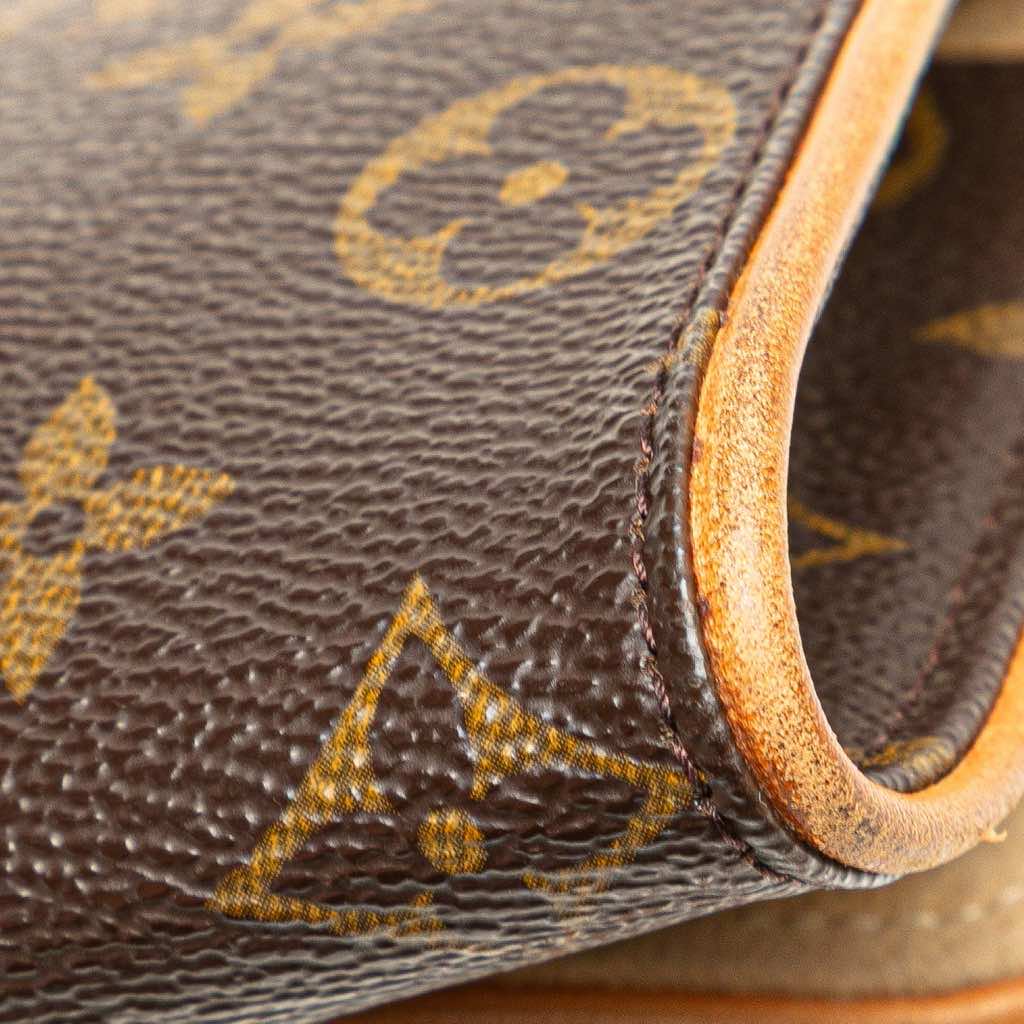 Louis Vuitton Monogram Pochette Twin PM - Image 10