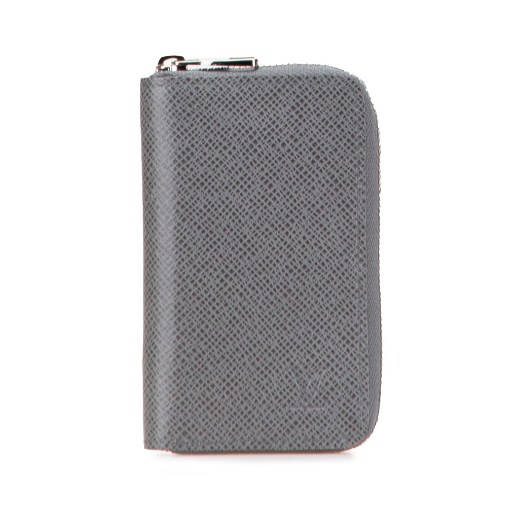 Louis Vuitton Taiga Zippy Vertical Coin Purse