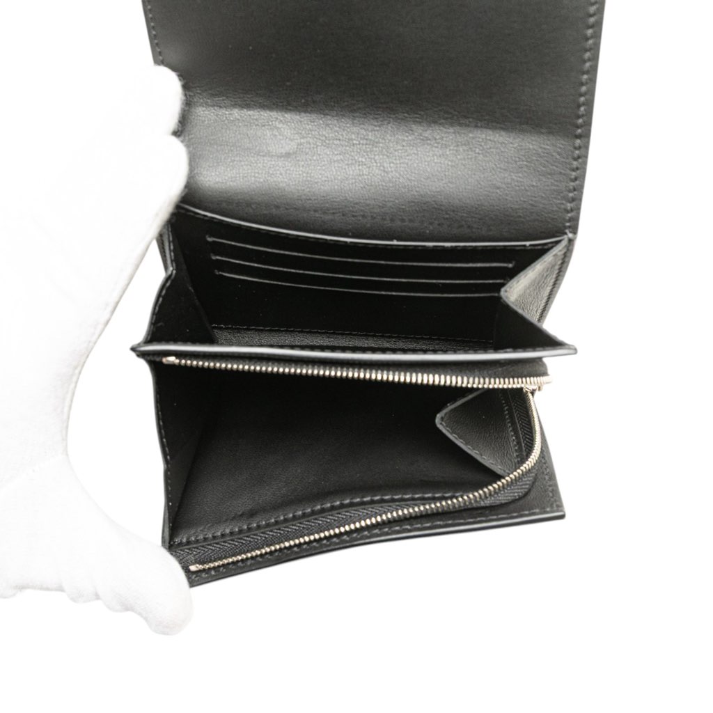 Louis Vuitton Monogram Mahina Iris Compact Wallet - 4