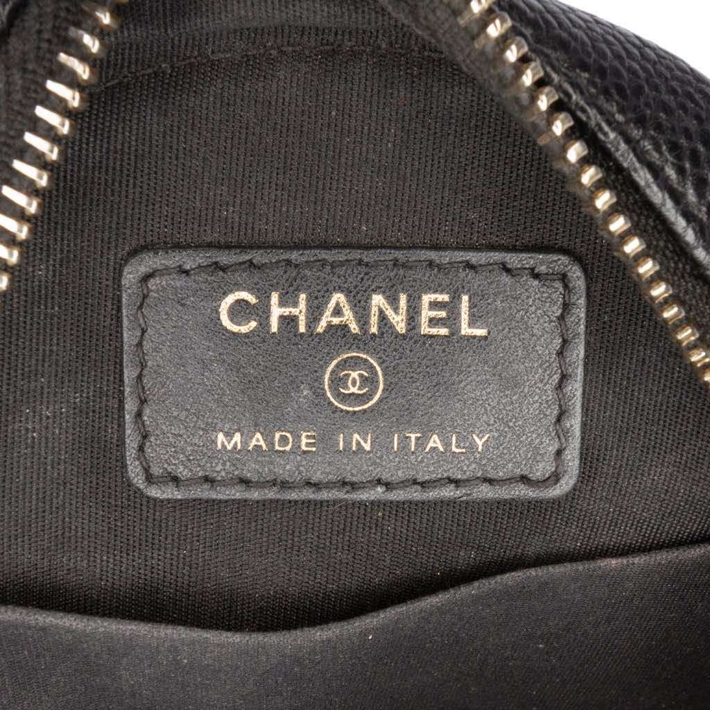 Chanel Caviar CC Filigree Round Clutch with Chain - Side view