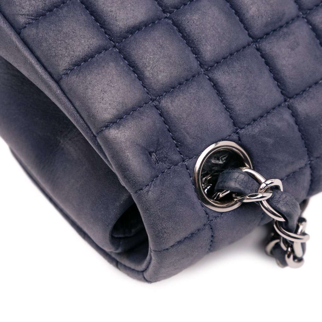 Chanel Chocolate Bar Iridescent Calfskin Bubble Flap - Image 11