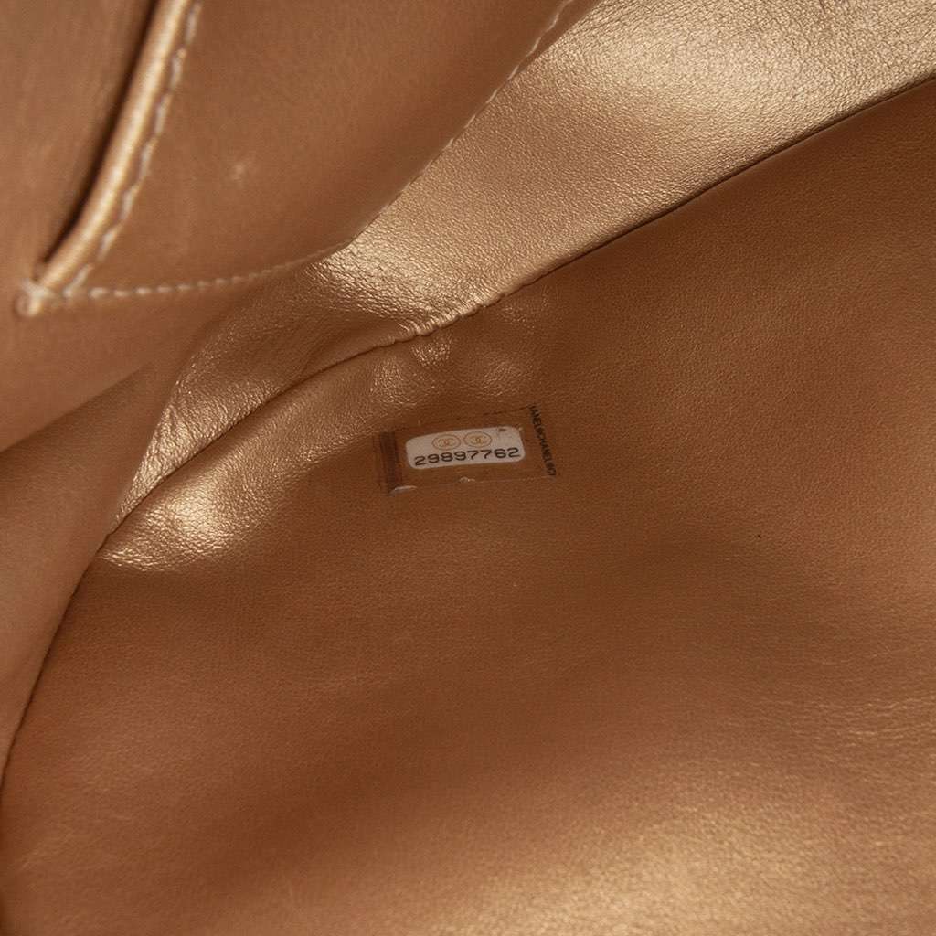 Chanel CC Quilted Lambskin Coco Midnight Camera Bag - Detail 1