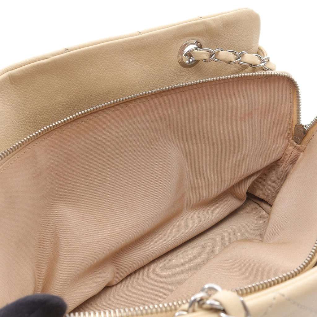 Chanel Petite Caviar Timeless Tote - Detail 2