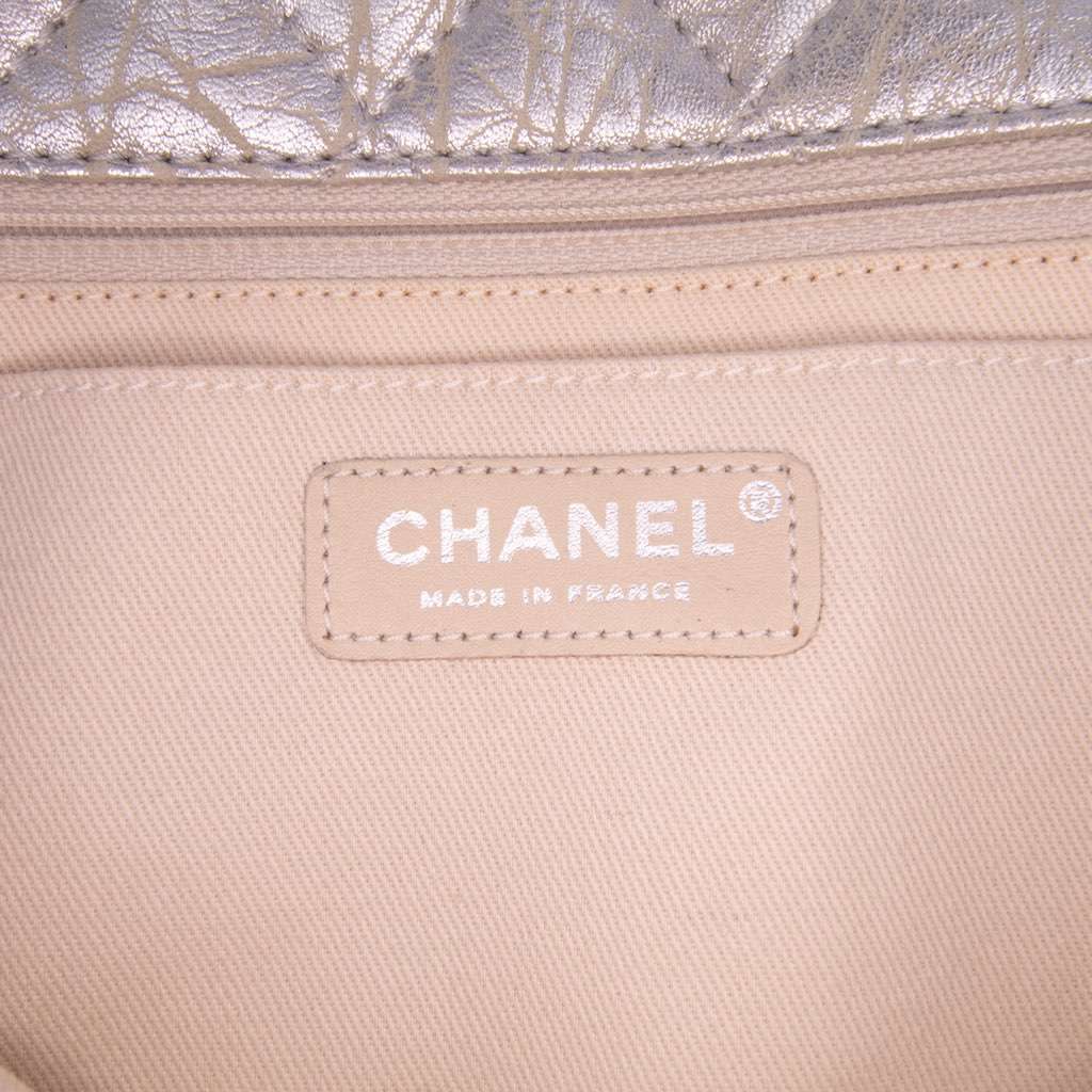 Chanel Quilted Aged Calfskin On The Rocks Flap - Side view