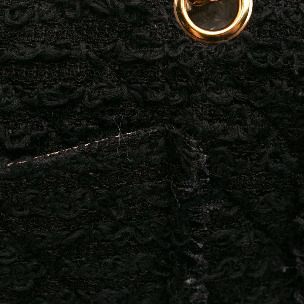 Chanel Medium Classic Tweed Single Flap - Image 11