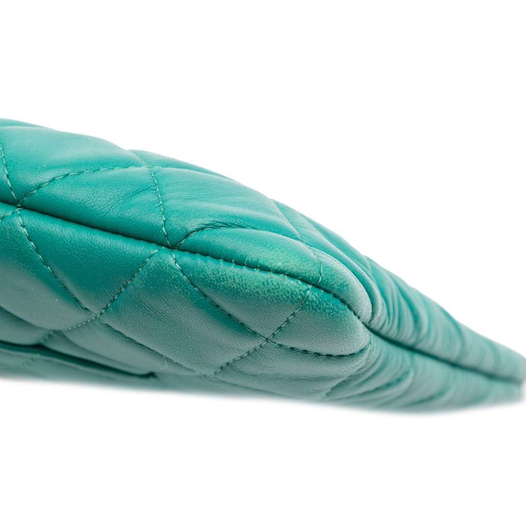 Chanel Medium Quilted Lambskin O Case Clutch - Image 12