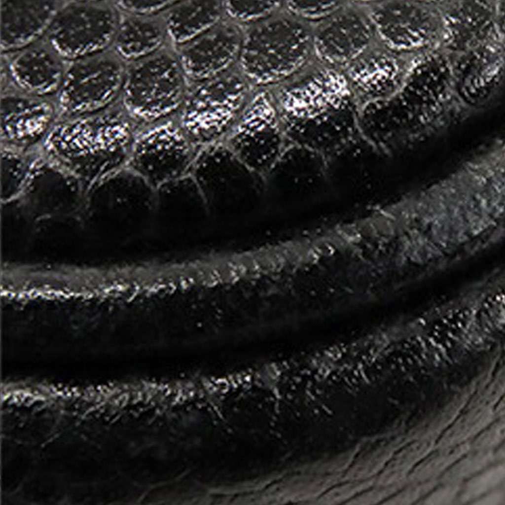 Chanel CC Caviar Vanity Case - Image 17