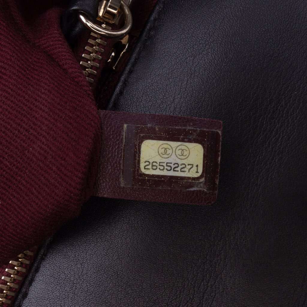 Chanel Small Chevron Calfskin Stitched Coco Flap - Detail 1