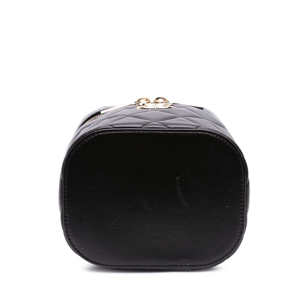 Chanel Quilted Lambskin Trendy CC Vanity Case - Image 6