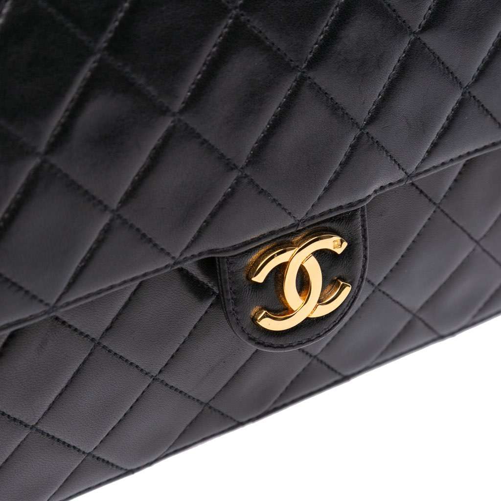 Chanel Small CC Quilted Lambskin Half Single Flap - Detail 2
