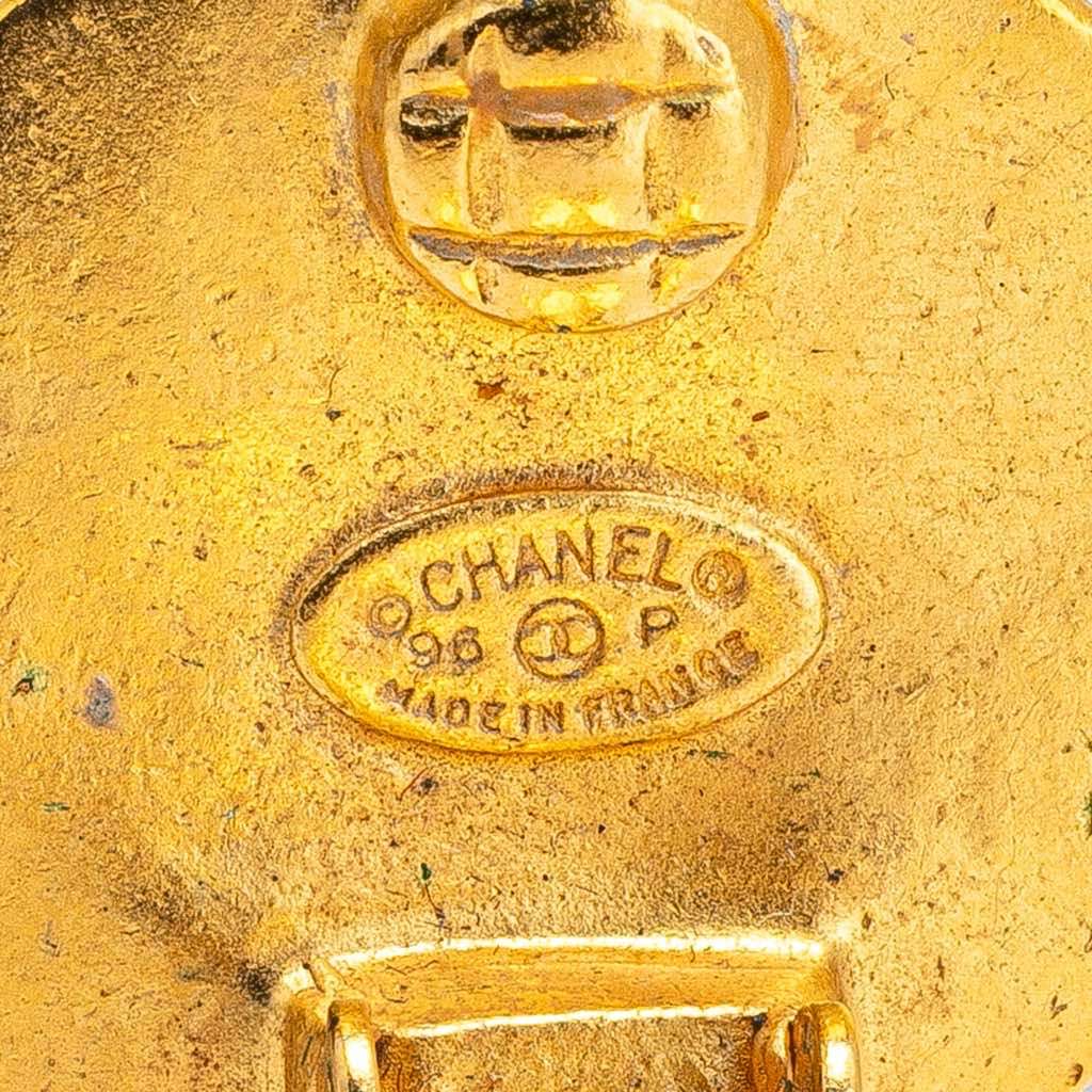 Chanel Gold Plated CC Round Clip On Earrings - 3