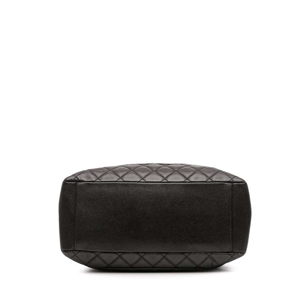 Chanel Caviar Grand Shopping Tote - Image 6
