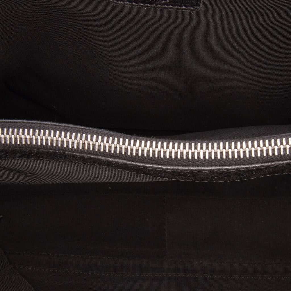 Chanel Caviar Grand Shopping Tote - 4