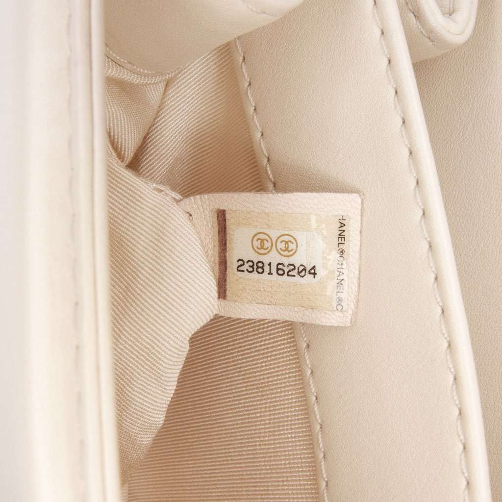 Chanel Small Calfskin Braided Chic Flap - Detail 1