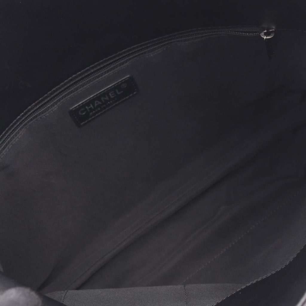 Chanel Quilted Lambskin Urban Delight Tote - 3