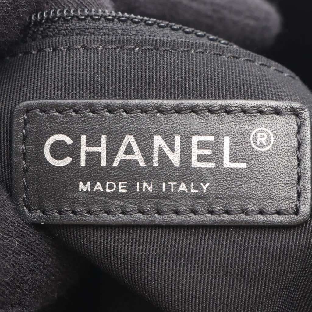 Chanel Quilted Lambskin Urban Delight Tote - 4